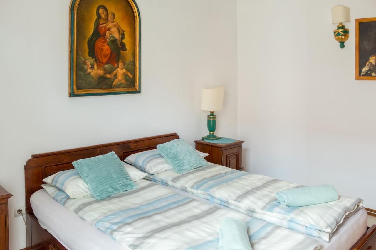 8 Small And Cozy Suite Timişoara Buitenkant foto